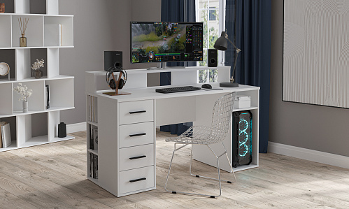 Стол письменный 