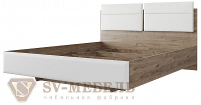 Кровать